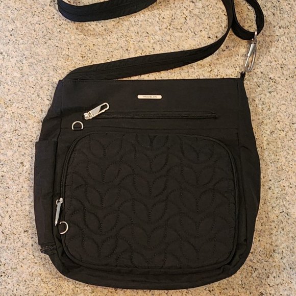 Travelon Anti-Theft Quilted North South Crossbody - (Black) - Picture 1 of 8